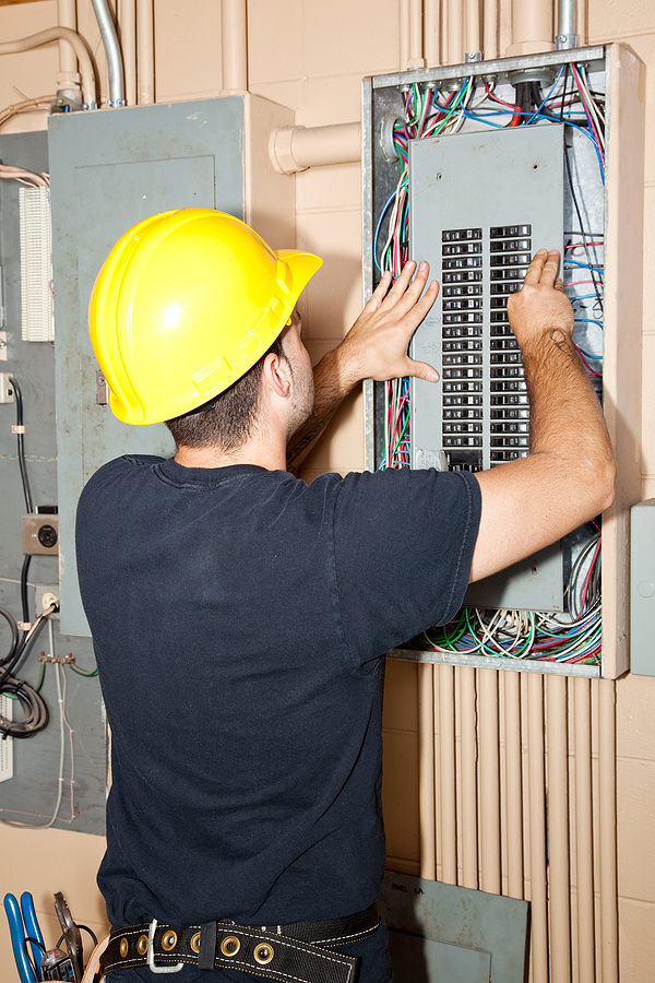 Top-Reasons-to-Upgrade-Your-Electrical-Panel.